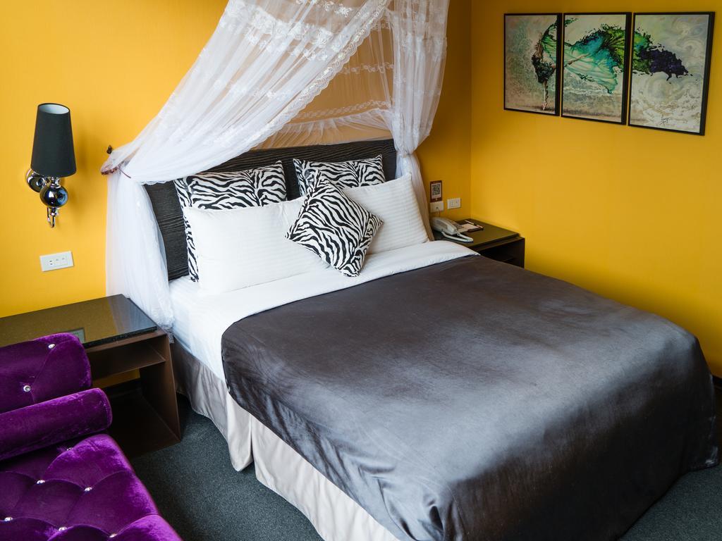 E-house Hotel